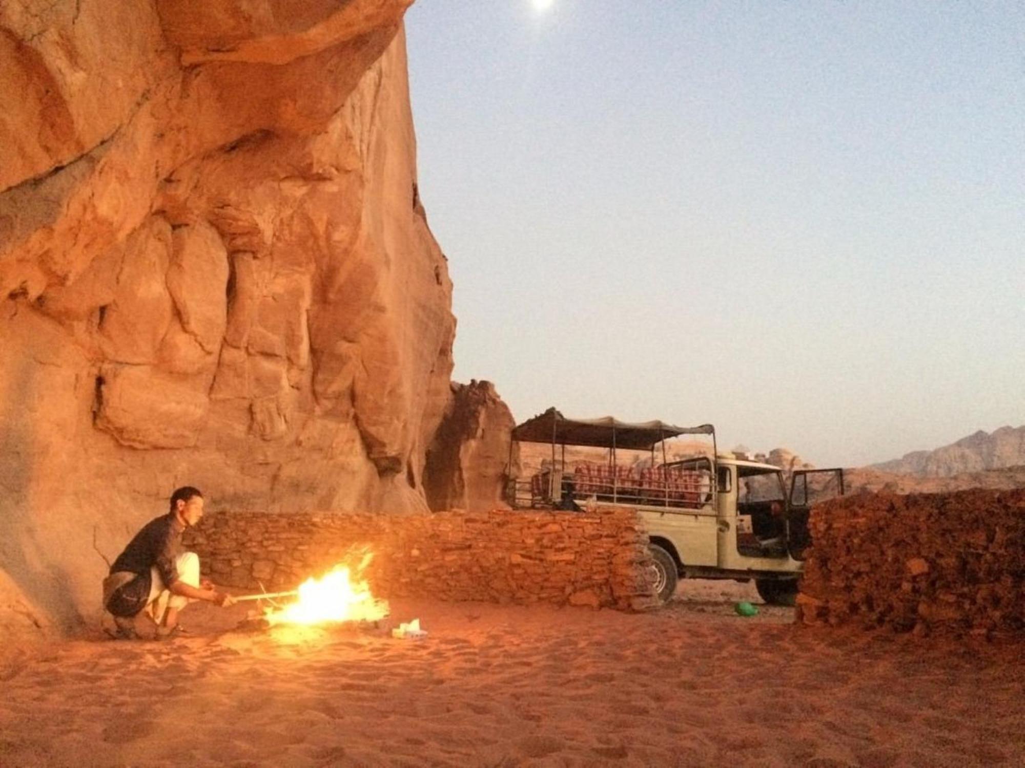 Authentic Bedouin Camp Wadi Rum Exterior photo