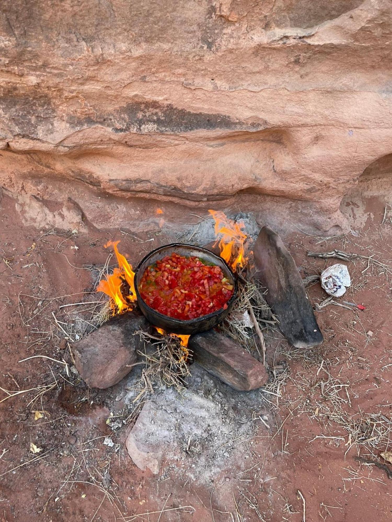 Authentic Bedouin Camp Wadi Rum Exterior photo